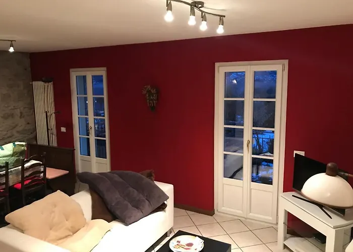 Casa Lidia 度假居 *